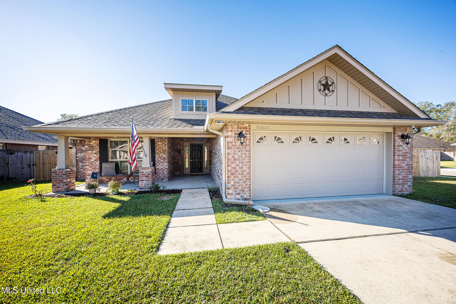 Property Photo: 10559 Roundhill Drive MS 39503