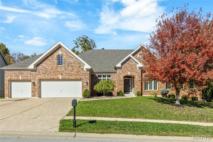 223 Toussaint Landing Drive  Dardenne Prairie MO 63368 photo