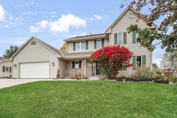 1617 Arapaho Ave  Grafton WI 53024 photo