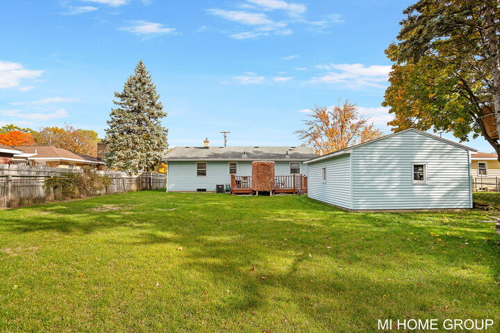 Property Photo: 3801 SW Taft Avenue SW MI 49519