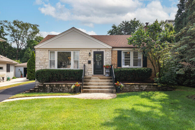 Property Photo: 219 Middaugh Road IL 60514