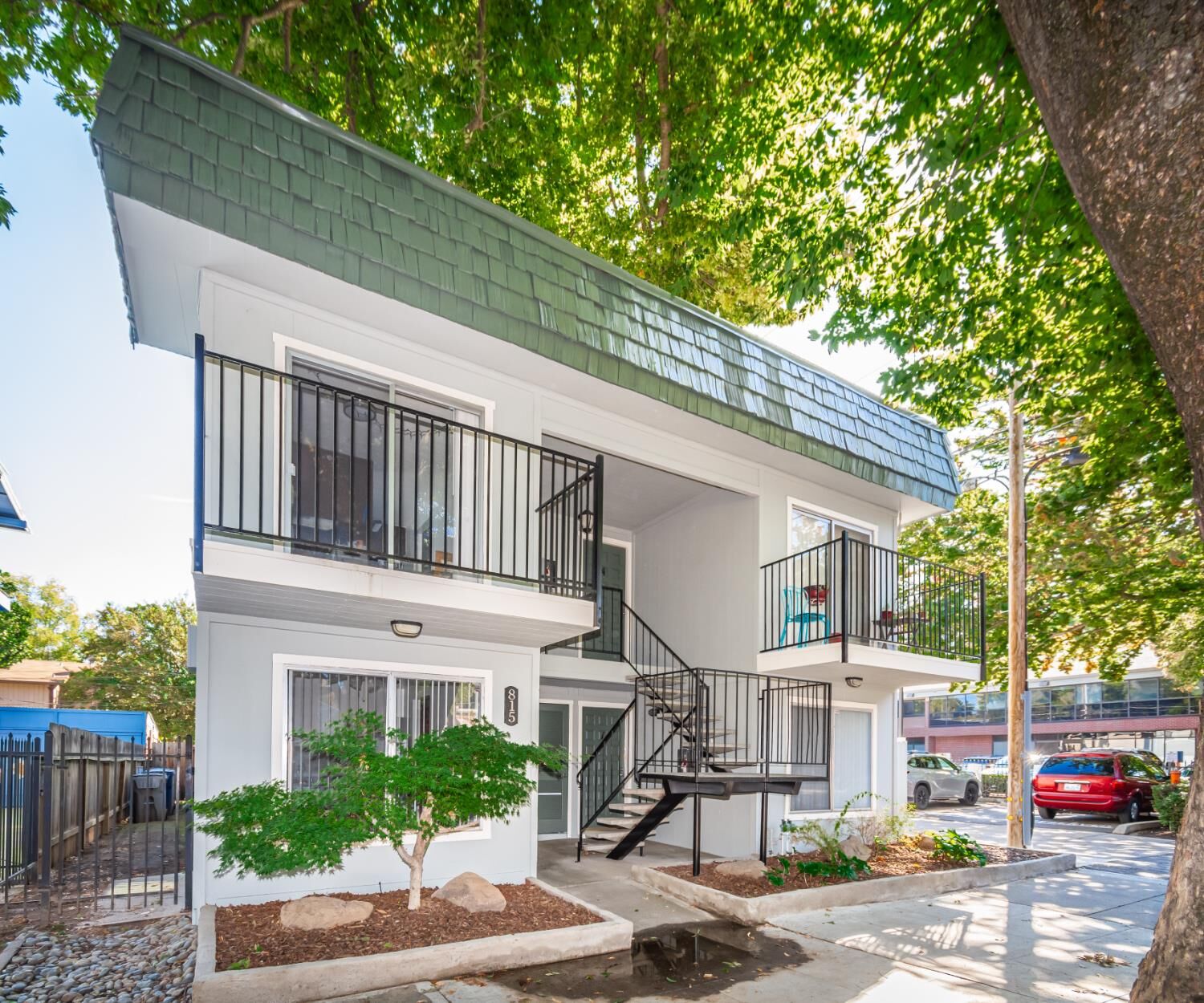 Property Photo:  815 18th St  CA 95811 