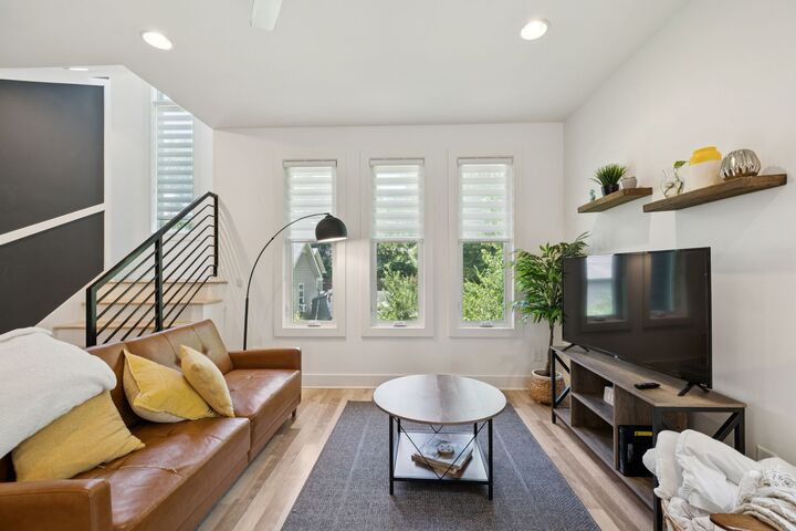 Property Photo:  1111 Baptist World Center Dr 5  TN 37207 