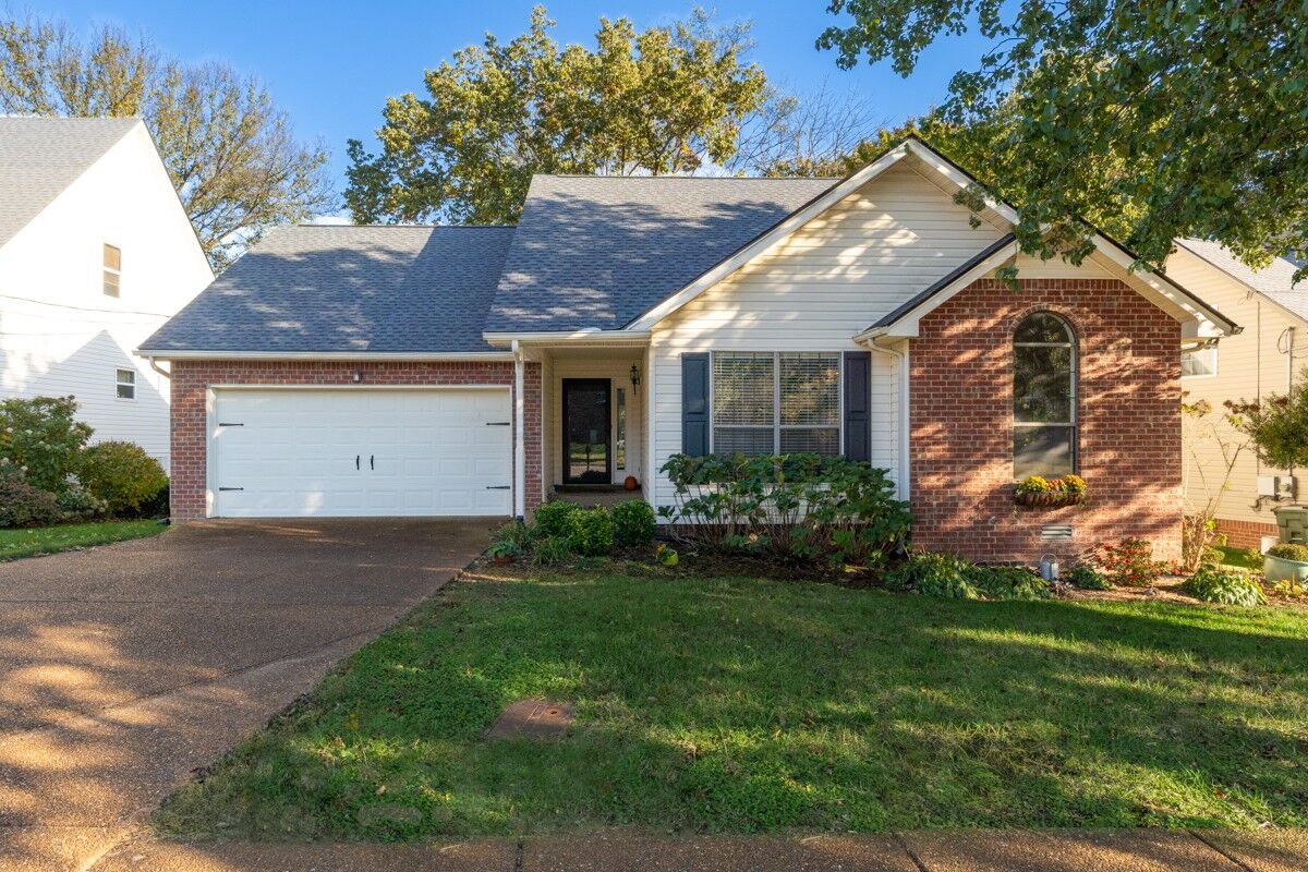 Property Photo: 3817 Bryce Rd TN 37211