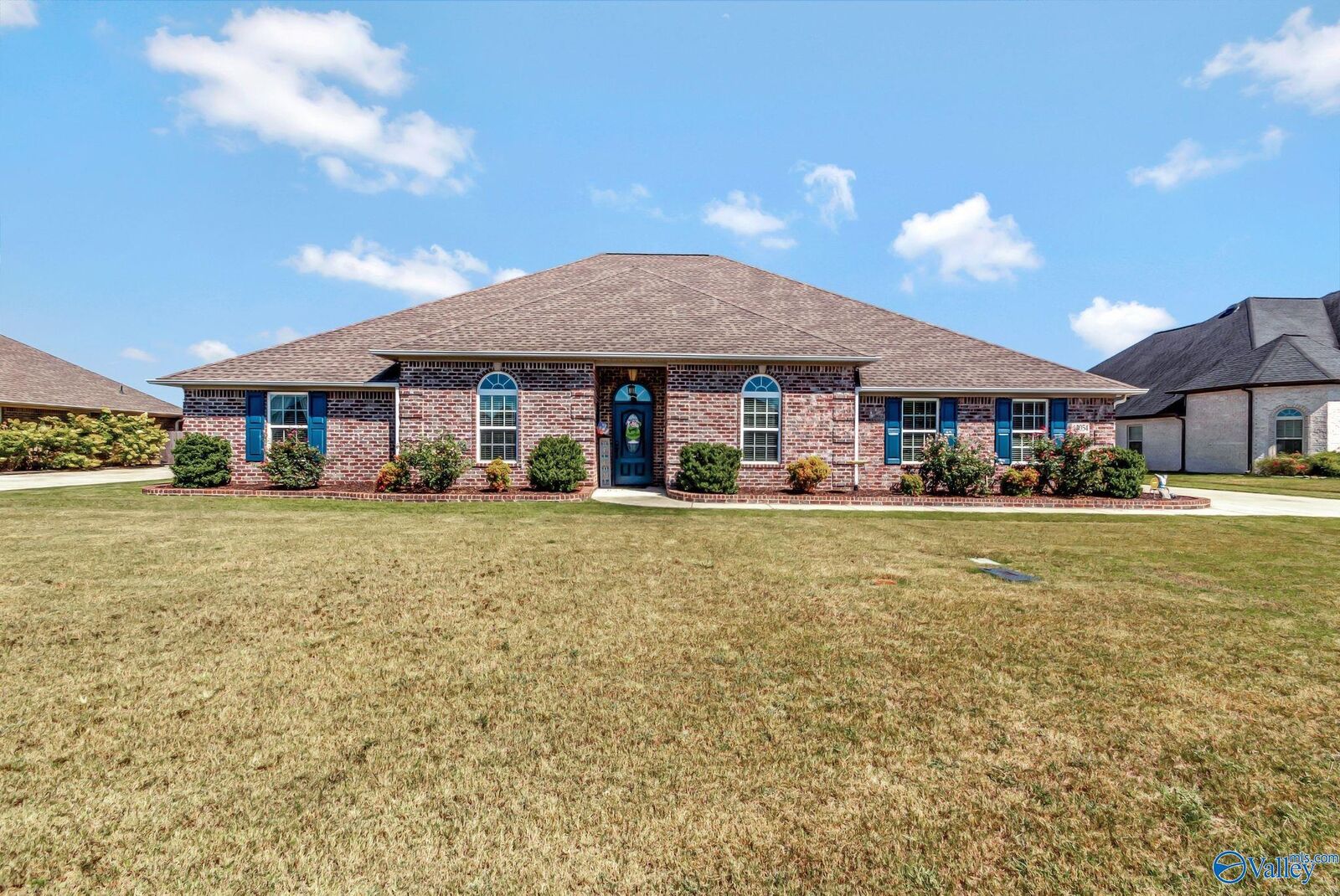 Property Photo: 13054 Chapel Hill Lane AL 35613