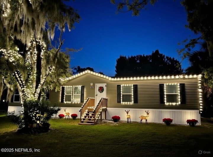 Property Photo: 1001 Shell Street FL 32193