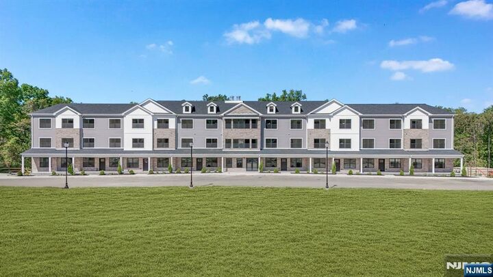 Property Photo:  201 Encampment Court 201  NJ 07082 