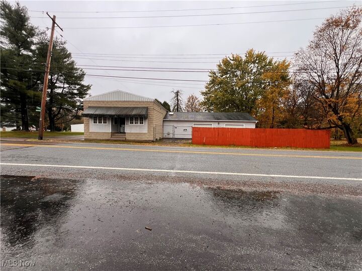 Property Photo: 44993 Crestview Road OH 44408