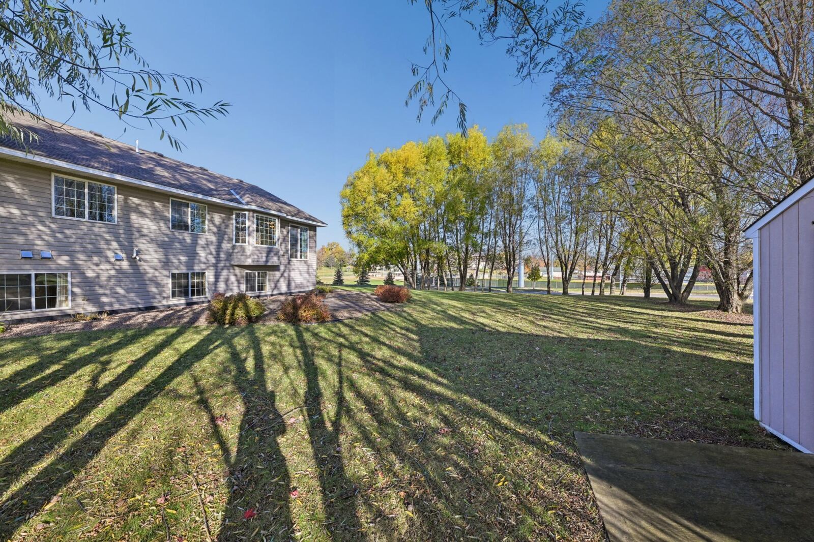 Property Photo: 452 Park Circle MN 55368