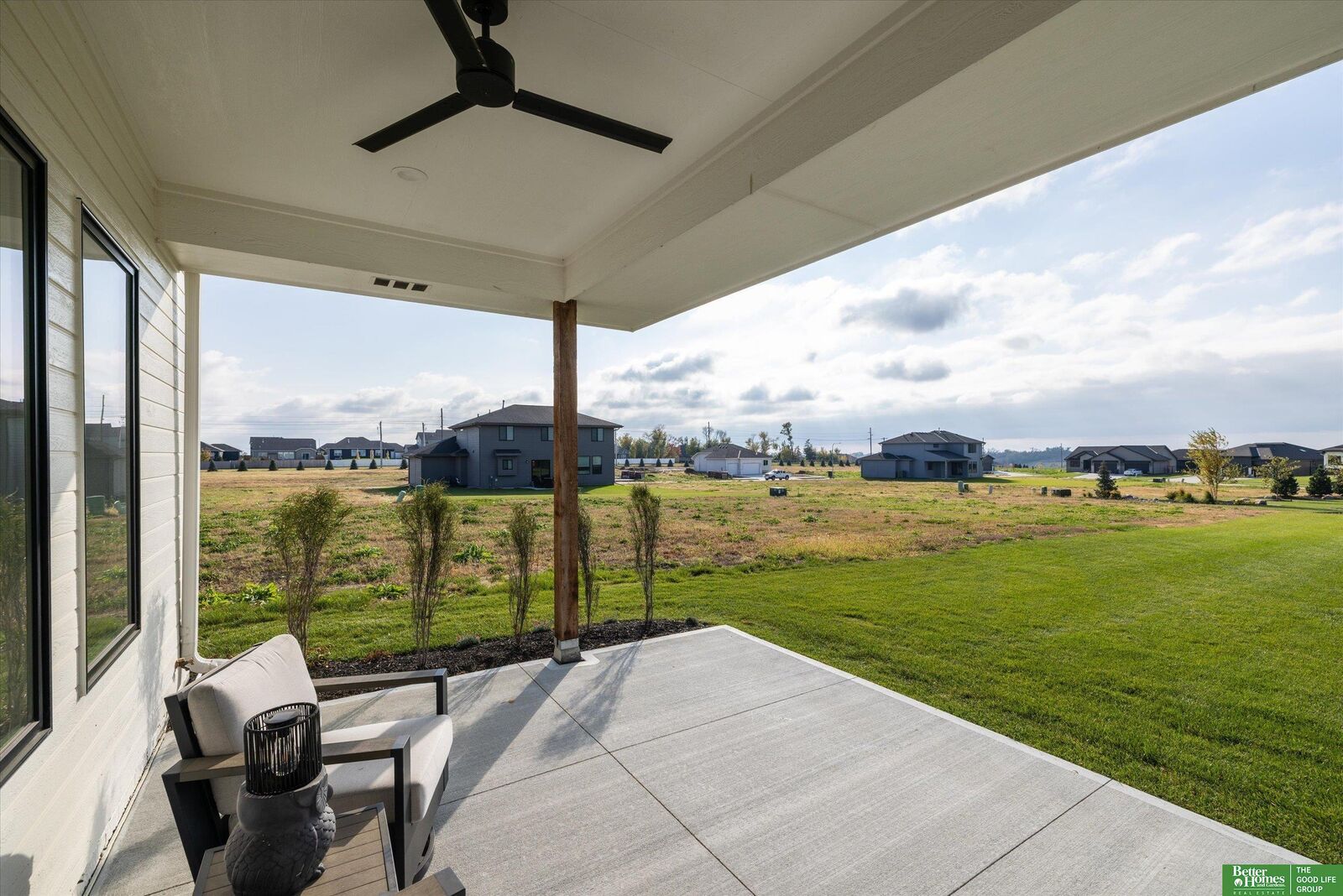 Property Photo:  5414 N 209 Avenue  NE 68022