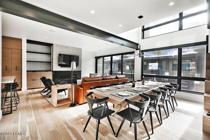 Property Photo:  3471 Ridgeline Drive  UT 84098