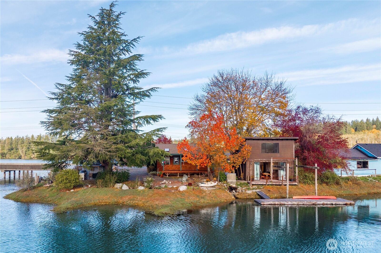 Property Photo:  5025  Mud Bay Road NW  WA 98502 