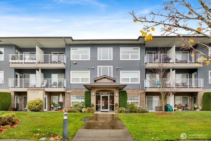 516  Darby Drive 104  Bellingham WA 98226 photo