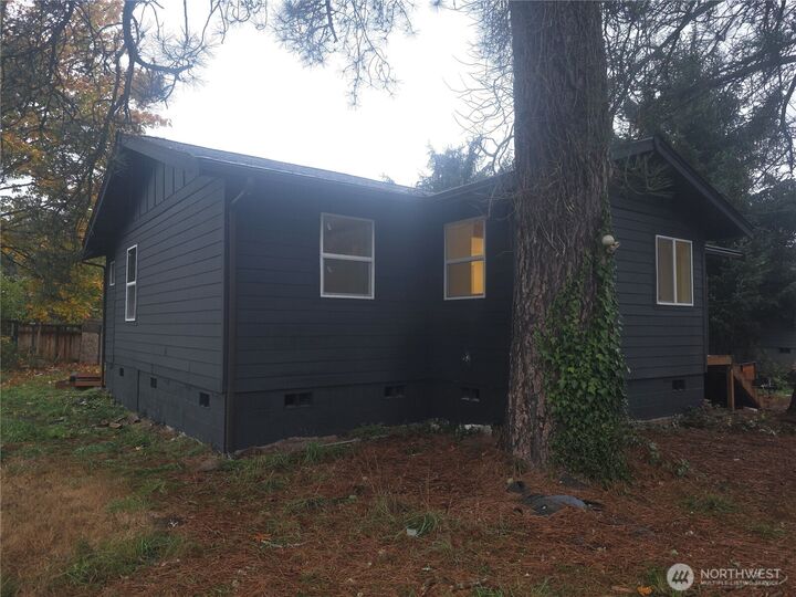 Property Photo:  211 S Market Street  WA 98530 