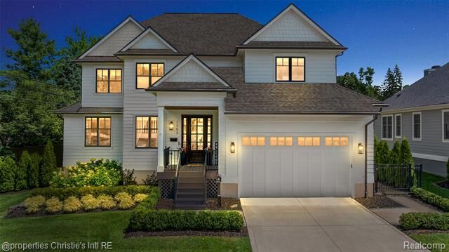 Property Photo: 1202 N Pine Street MI 48307