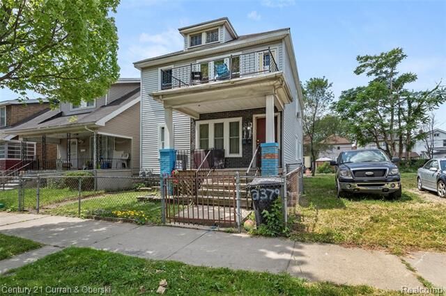 Property Photo:  2377 Oakdale Street  MI 48209 