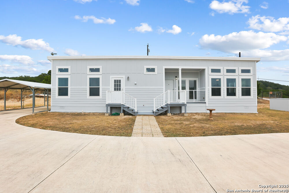 Property Photo: 4207 Forest Trail TX 78003