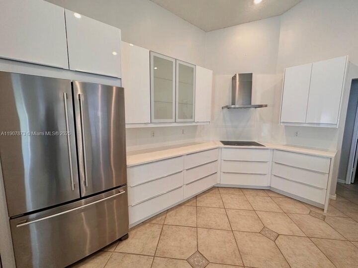 Property Photo: 3341 Overlook Rd FL 33328
