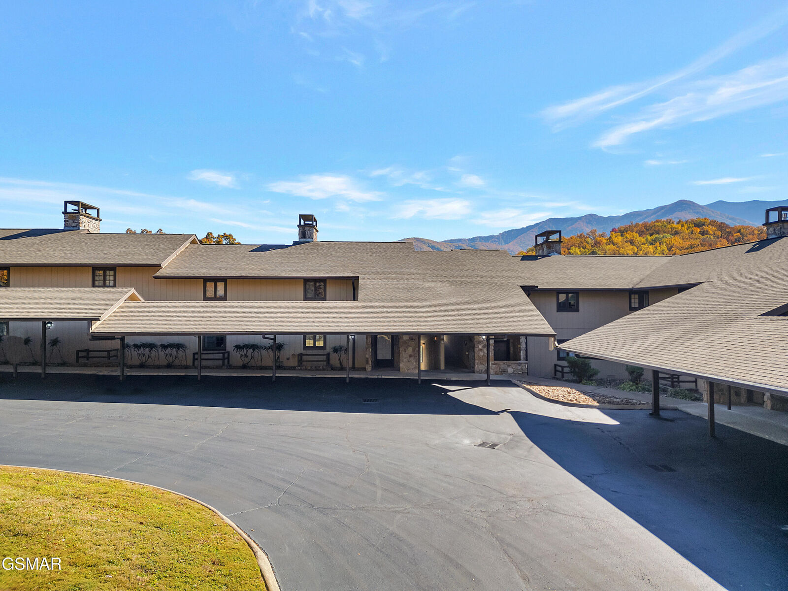 Property Photo: 1824 Oriole Road TN 37738