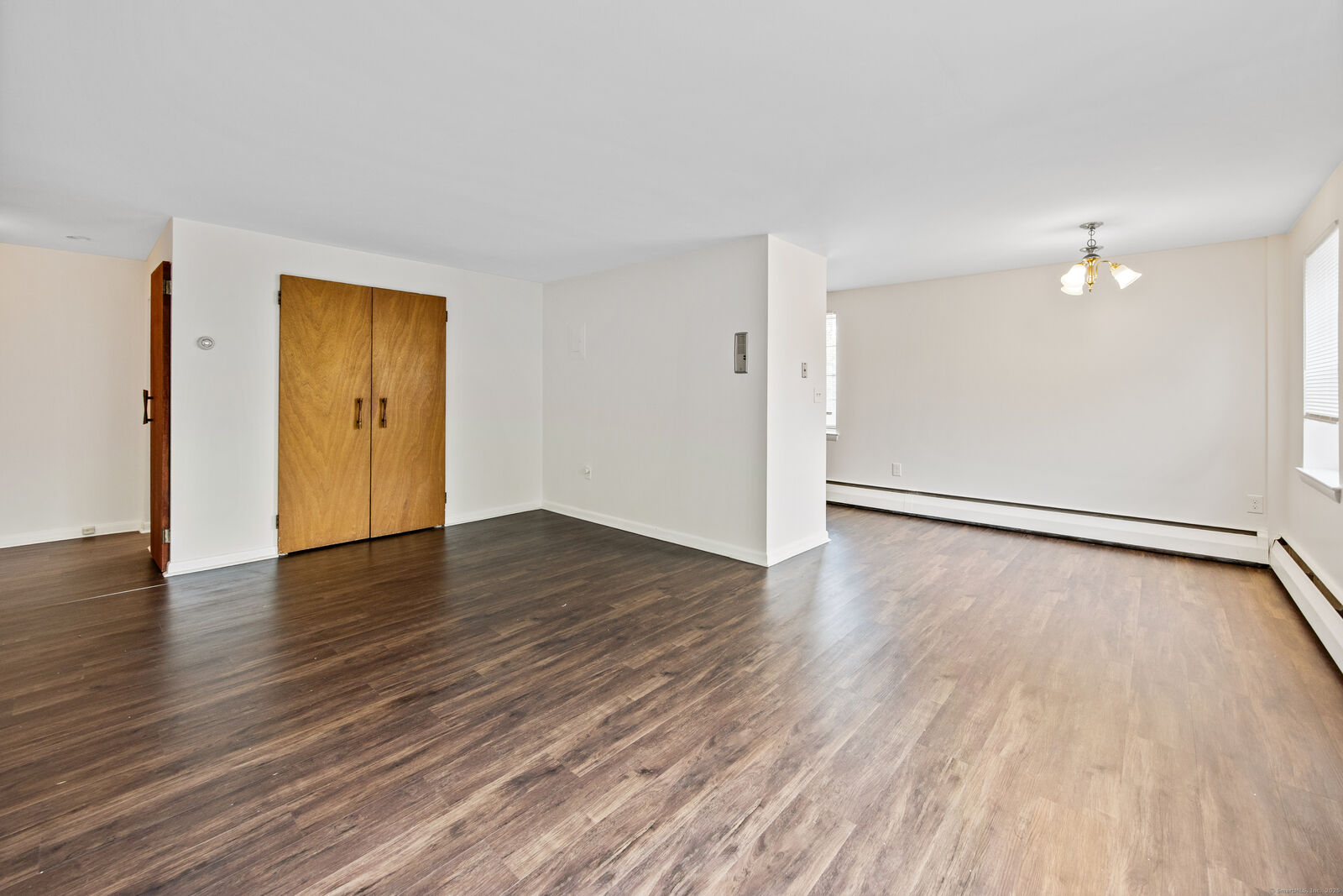Property Photo:  40 Owen Street Apt A3  CT 06105 