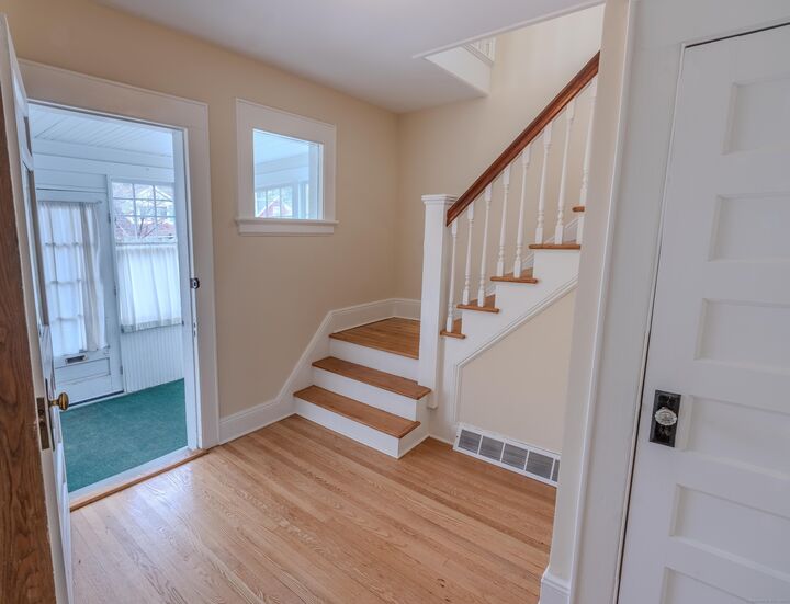 Property Photo:  1684 North Avenue  CT 06614 