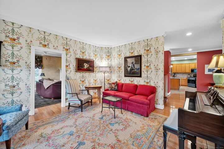 Property Photo:  29 Fox Mead  CT 06078 