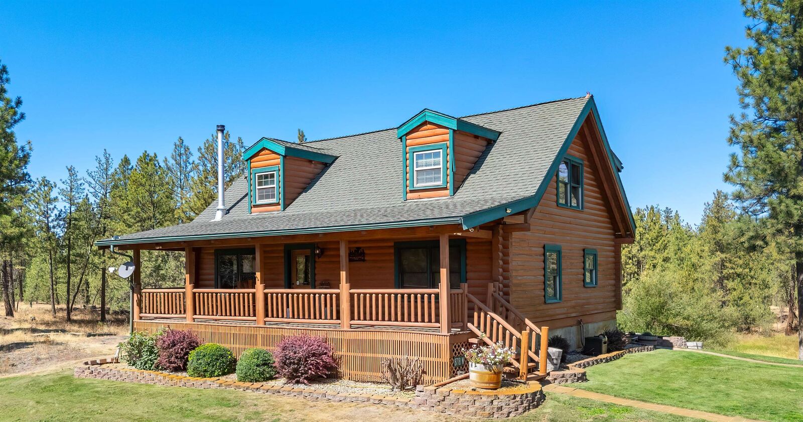 Property Photo: 8718 W Anderson Rd WA 99004