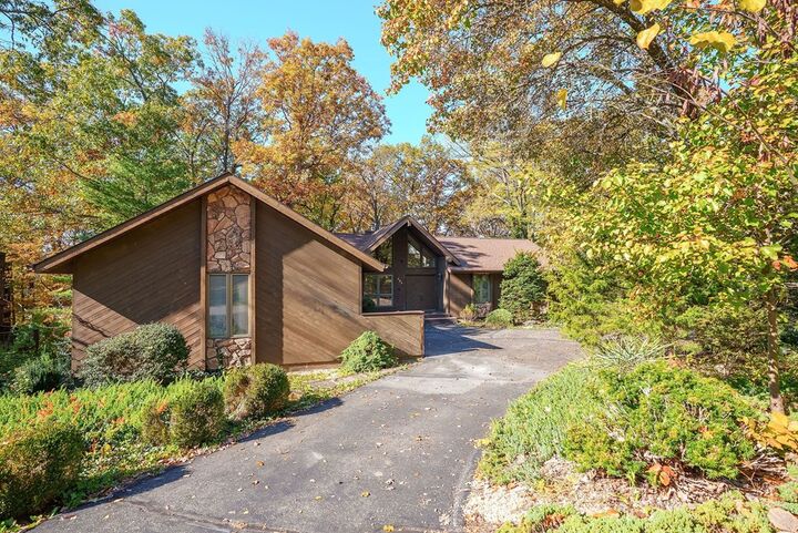 Property Photo: 304 Braewood Lane OH 45601