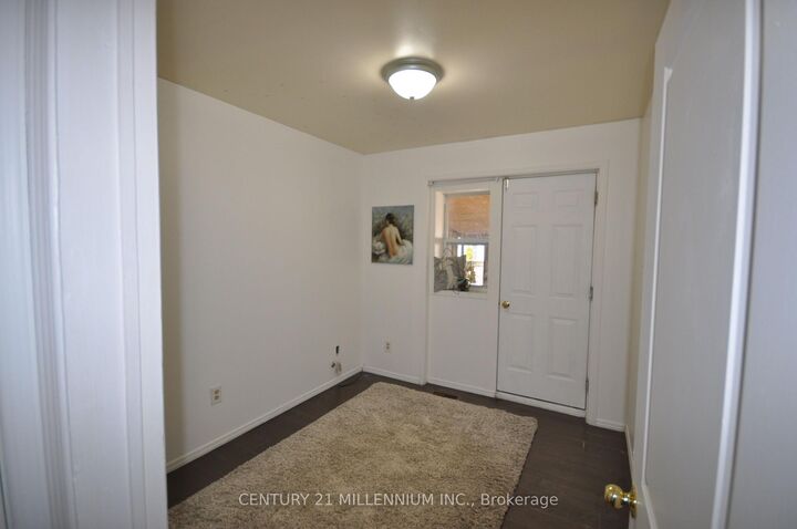 Property Photo:  30 Corby Crescent  ON L6Y 1H1