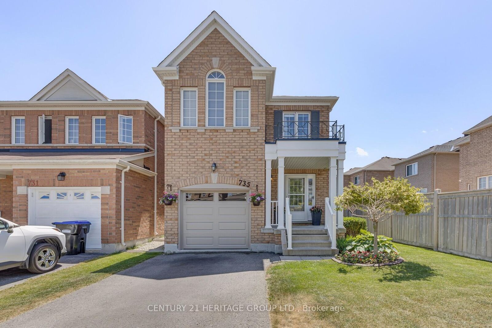 Property Photo:  735 Miller Park Avenue  ON L3Z 0L8