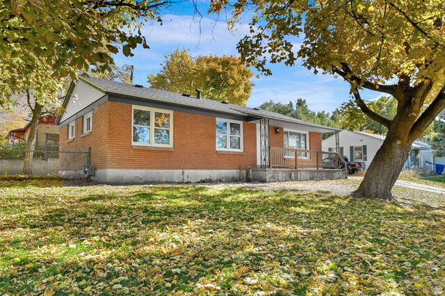 Property Photo: 2106 Robins Ave UT 84401