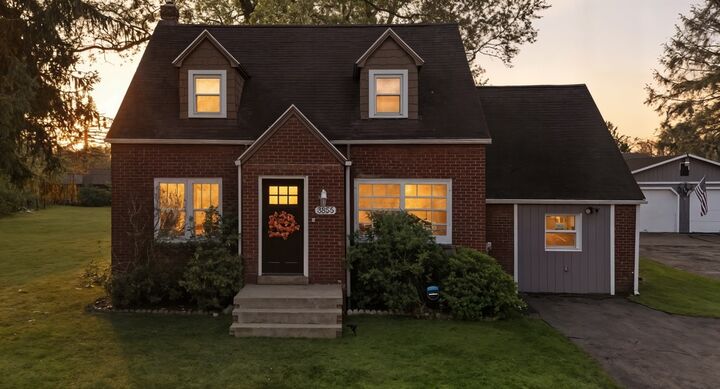 Property Photo:  3855 Tuscarawas Rd  PA 15009 