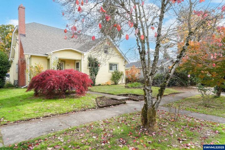 Property Photo:  1740 Berry St SE  OR 97302 