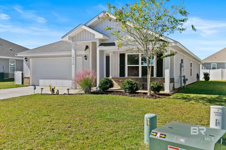 Property Photo: 10948 War Emblem Avenue AL 36526