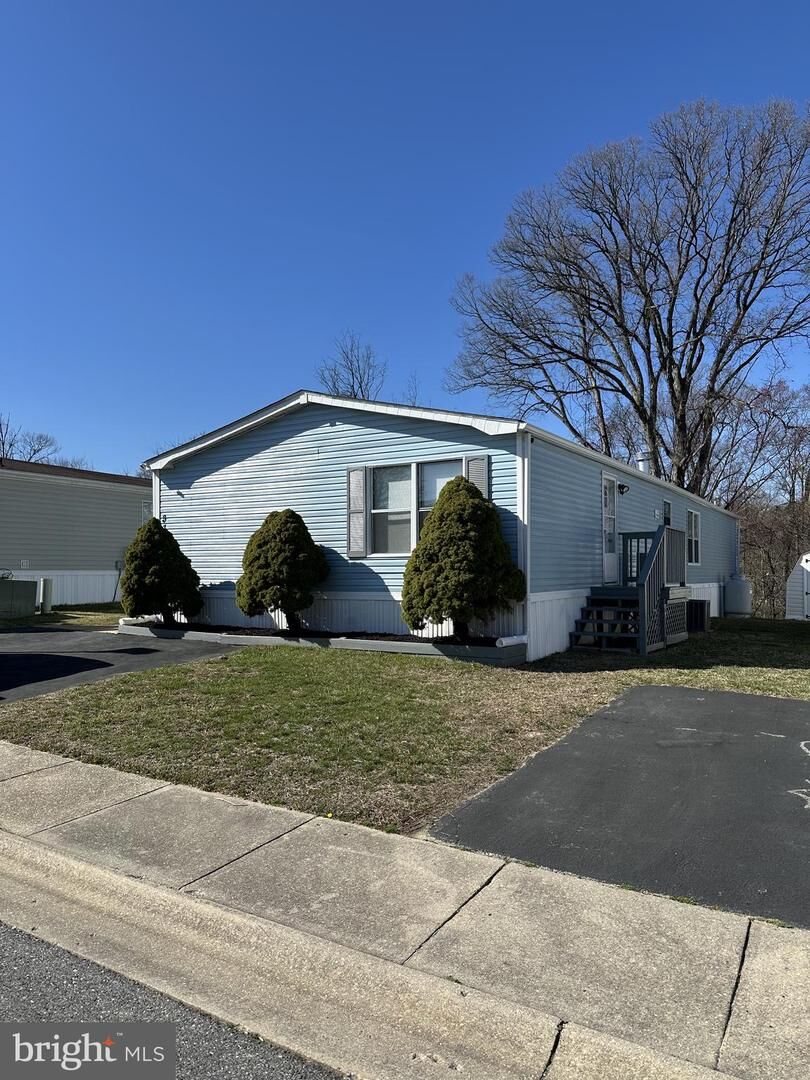 Property Photo: 8353 Ashwood Rd 8353 MD 20794