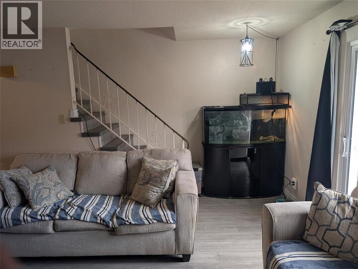 Photo de la propriété:  825 Exmouth Street 6  ON N7T 5R1 