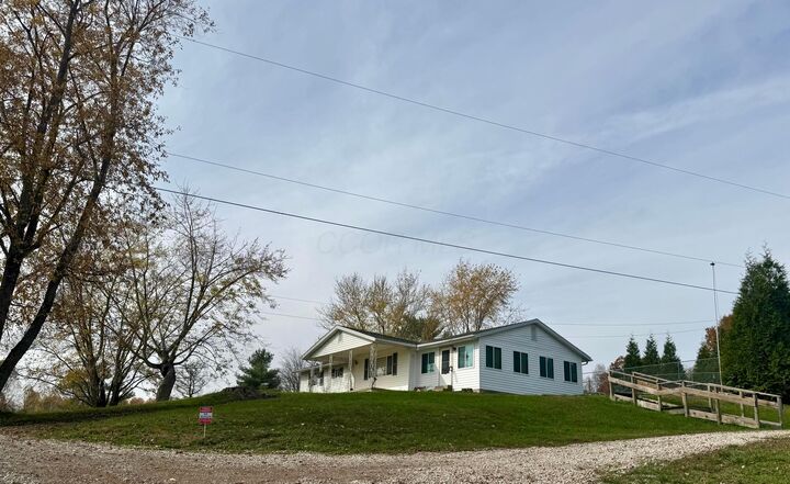 Property Photo:  2999 Five Points Road  OH 45640 