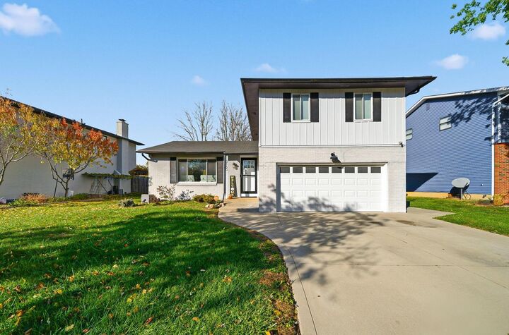 3160 Adirondack Avenue  Columbus OH 43231 photo