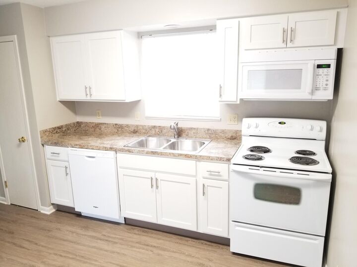 Property Photo: 1725 Churchill Downs Road OH 43055