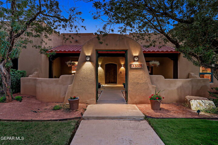 Property Photo:  5505 Rancho Sereno Place  TX 79932 