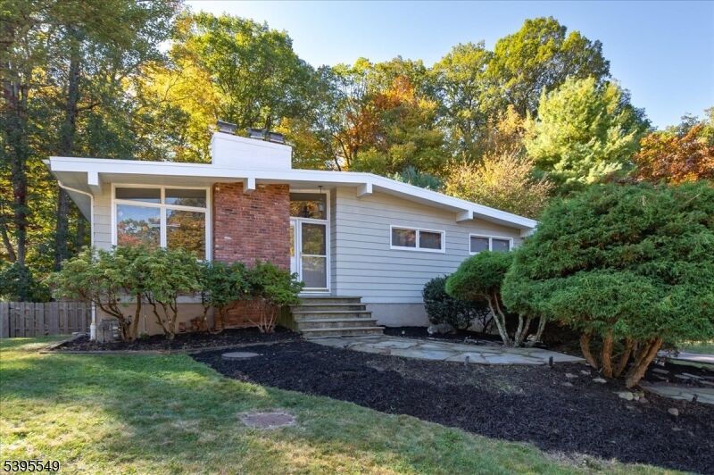 Property Photo:  15 Kingsley Rd  NJ 07456 