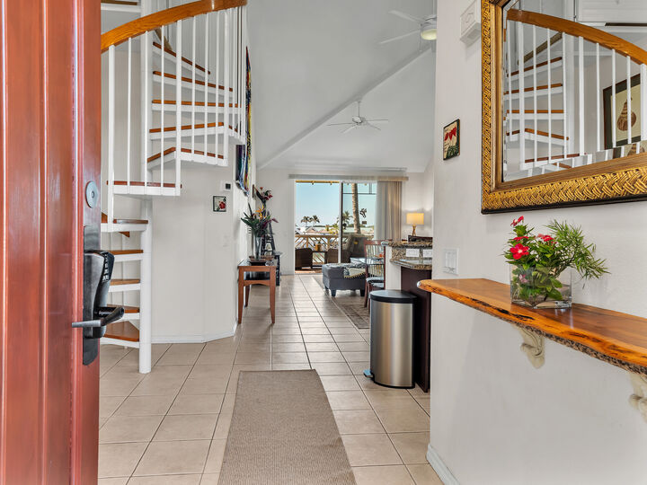 Property Photo:  69-200 Pohakulana Pl N32  HI 96738 