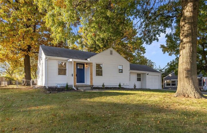 Property Photo:  8613 W 54th Terrace  KS 66202 