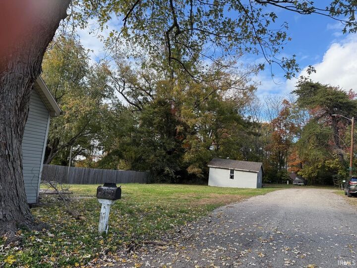 Property Photo: 214 E Washington Street IN 47610