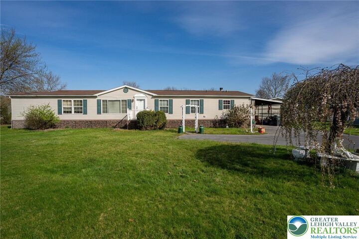 Property Photo: 183 Greenbriar Drive S PA 18014