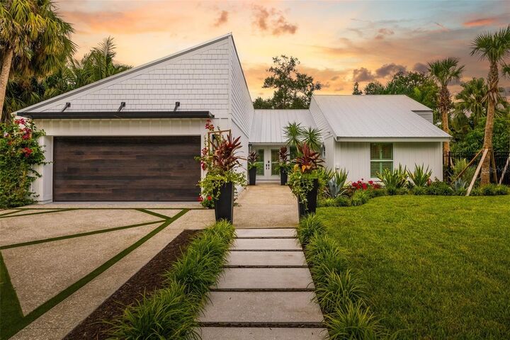 1705 Field Road  Sarasota FL 34231 photo