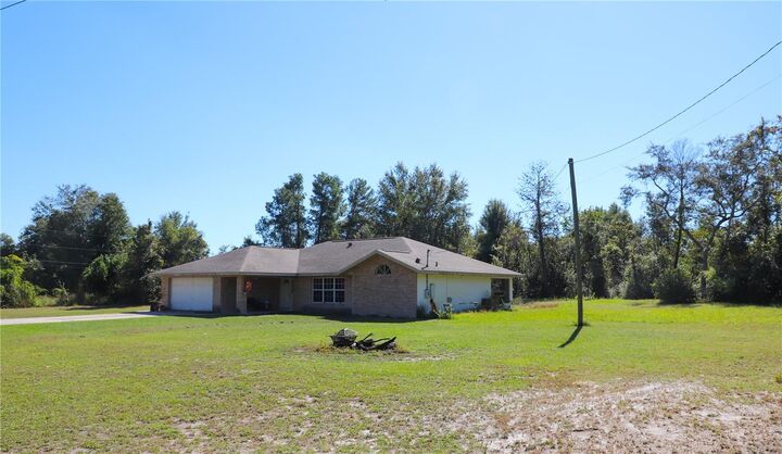 Property Photo: 115 Sycamore Drive FL 32713