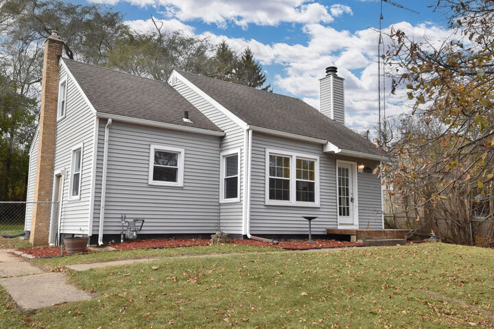 11116 11th Ave  Pleasant Prairie WI 53158 photo