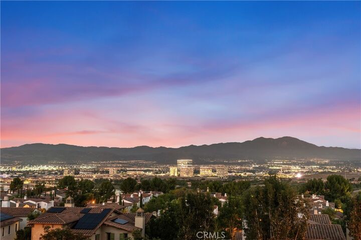 Property Photo:  20 Dreamlight  CA 92603 