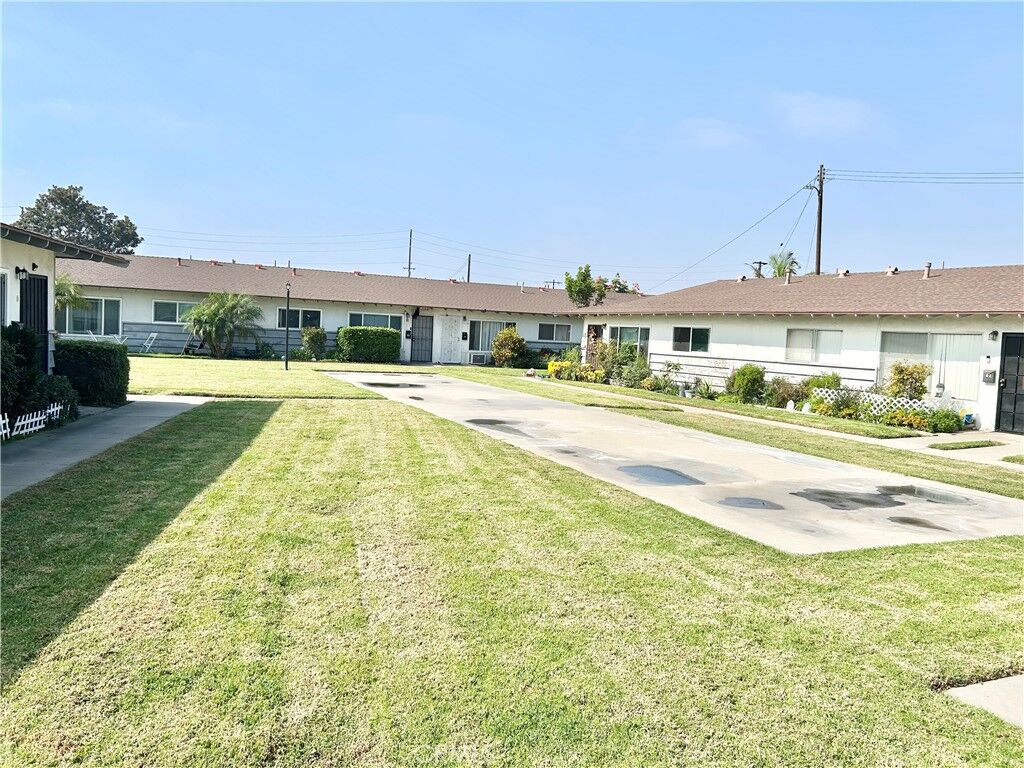 Property Photo:  615 S Euclid  CA 92704 